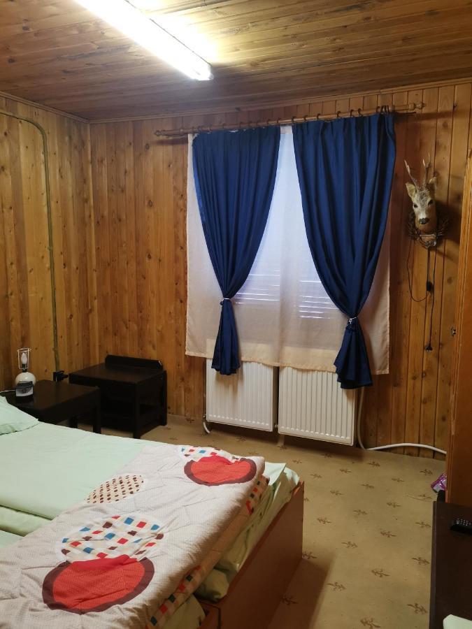 Cabana Fantanita Cu Brazi Poiana Brasov Exterior photo
